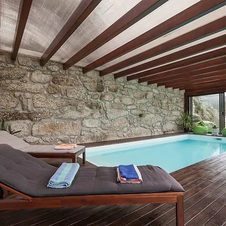 منزل ريفي Casa Dos Colados